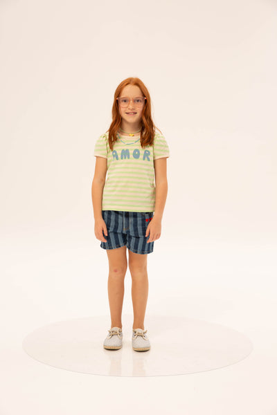 Striped Denim Shorts Washed Denim van Wander & Wonder met verticale strepen in washed denim voor jongens en meisjes | Verkrijgbaar bij Little Fashion Addict