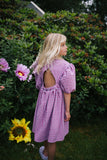 sassy checked dress lavender – zwierige jurk met klassieke ruit van Daily Brat | Verkrijgbaar bij Little Fashion Addict