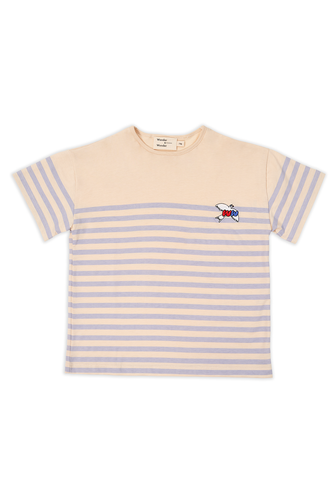 Gestreept T-shirt Blue Stripe van Wander & Wonder in pastelblauw met vogelborduursel. Unisex T-shirt voor jongens en meisjes. | Verkrijgbaar bij Little Fashion Addict