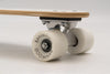Banwood Skateboard - Wit skateboard voor kinderen vanaf 3 jaar - Verkrijgbaar bij Littlefashionaddict.com
