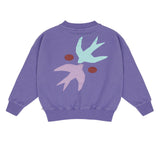 Art Bird Sweater van Jenest - Donkerpaarse sweater met kleurrijke vogelprint op de rug voor meisjes | verkrijgbaar bij Little Fashion Addict