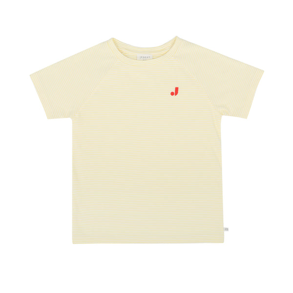Unisex T-shirt van Jenest in zonnig geel met streepjes | Nurture T-shirt Sunny Yellow Stripe | Verkrijgbaar voor jongens en meisjes van 4 tot 10 jaar bij Little Fashion Addict