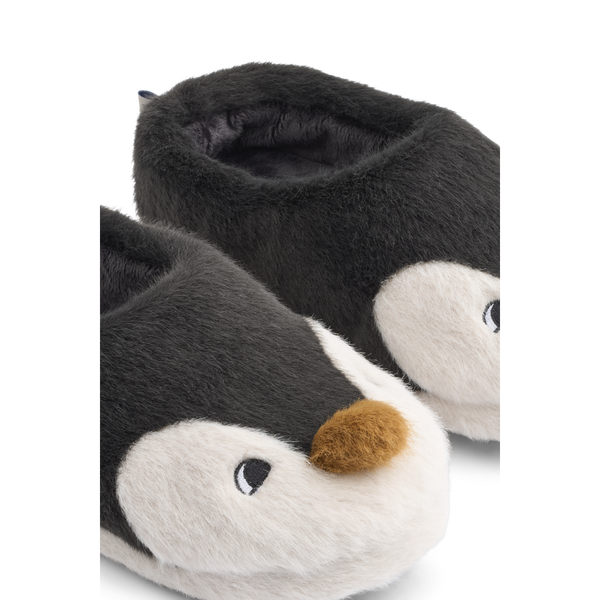 Pinguïnpantoffels van Liewood voor jongens en meisjes | Aviaja Penguin Slippers | Ontdek Liewood bij Little Fashion Addict