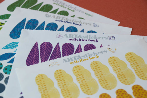 Little Fashion Addict - Londji - Stickerboek 'Art & Stickers' - 50 illustraties om af te werken - Vanaf 3 tot 8 jaar - Verkrijgbaar bij Littlefashionaddict.com