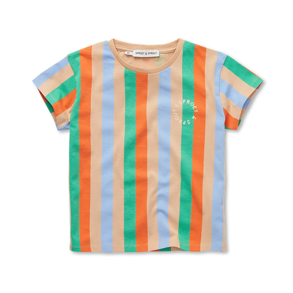 Jongens t-shirt met verticale strepen in zand, groen, oranje en blauw van Sproet & Sprout | Uit de Champions League of Fun van Sproet & Sprout