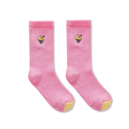 Sokken met een geborduurd ijsje in het roze voor meisjes van Sproet & Sprout uit de Champions League of Fun Collectie | SS26