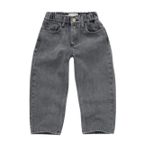 Zwarte denim broek voor jongens en meisjes van Sproet & Sprout – vooraanzicht | Sproet & Sprout Denim Pants Washed Black | Verkrijgbaar bij Little Fashion Addict

