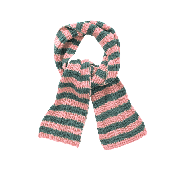 Gebreide sjaal met strepen in perzikroze en donkergroen van Sproet & Sprout | Ontdek a Cosmic Romance van Sproet & Sprout bij Little Fashion Addict
