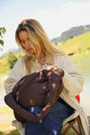 puffy crossbody tas in bruin van Studio Noos | verkrijgbaar bij Little Fashion Addict