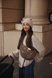 teddy fanny pack crossbody tas met hartjes van Studio Noos in bruin | verkrijgbaar bij Little Fashion Addict