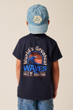 Donkerblauwe jongens t-shirt met surfprint van Tumble ’n Dry | Bondi Beach T-shirt van Tumble 'n Dry - Verkrijgbaar bij Little Fashion Addict