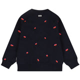 Donkerblauwe meisjes sweater van Tumble ’n Dry met geborduurde lipjes | Bisous sweater Navy Blazer van Tumble 'n Dry - verkrijgbaar bij Little Fashion Addict