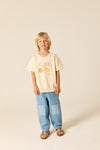 Lichtblauwe denim broek voor jongens en meisjes van Wander & Wonder met patchwork zakken. | Denim Patchwork Jeans Washed Denim | Verkrijgbaar bij Little Fashion Addict