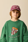 Groene Pizza sweatshirt van Wander & Wonder met vrolijke pizza-print op de borst, unisex voor jongens en meisjes.