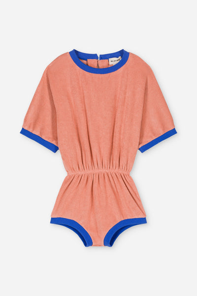 Combi Romy Terry Baby Shrimp | Oudroze Jumpsuit met blauwe details voor meisjes vanaf 4 jaar uit de collectie Mare e sole  van We Are Kids. Verkrijgbaar bij Little Fashion Addict