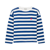 Blauw-wit gestreepte jongenssweater van We Are Kids met rood detail vooraan. | Sweat Tony Blue Stripes van We Are Kids