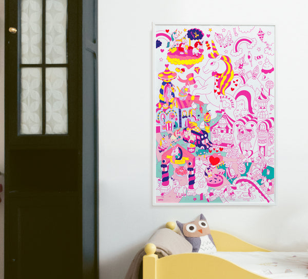 Omy - Giant coloring poster Lily: Unicorns & rainbows - Verkrijgbaar bij littlefashionaddict.com